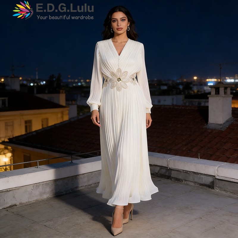 Embroidery Design 3D - Vestido Largo con Bordado Floral 3D