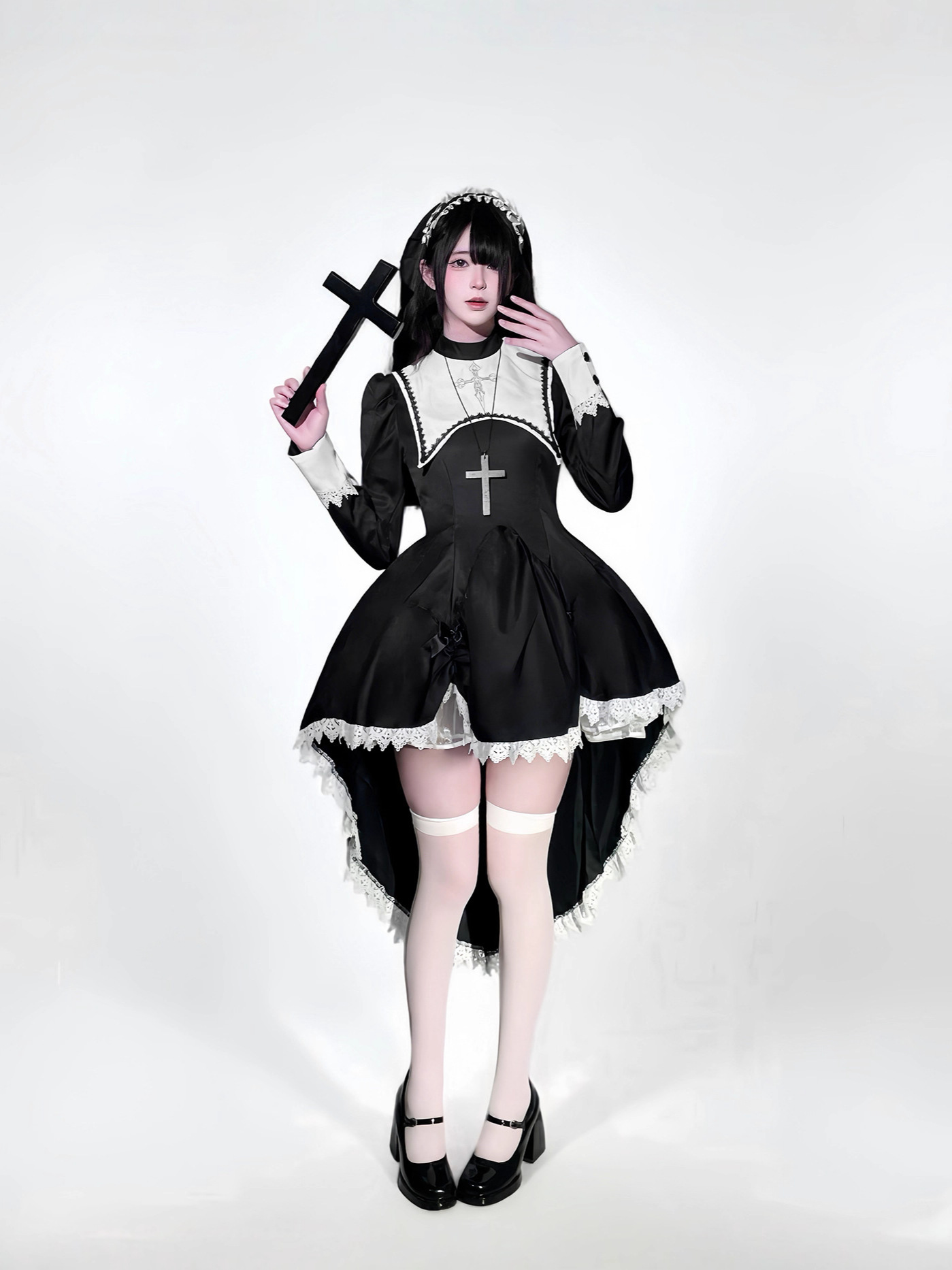 Embroidery Gothic - Disfraz de monja de Halloween con