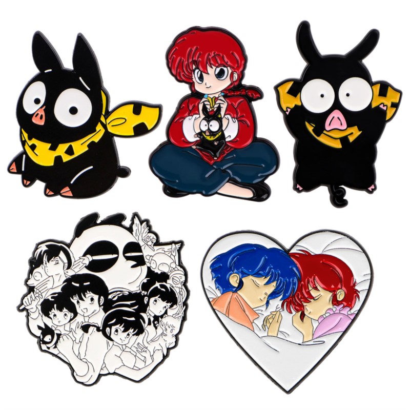 Embroidery Wallpaper - Pins de Esmalte de Figuras de