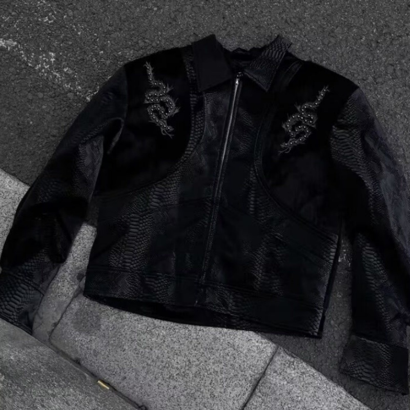 Chaqueta Negra para Hombre con - Embroidery Gothic reseña y precio