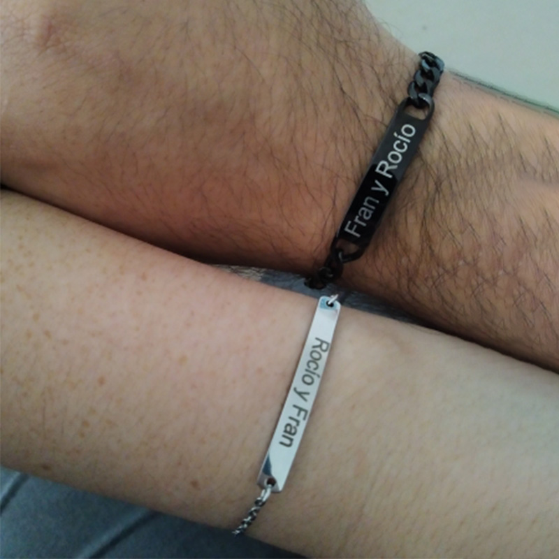 Pulsera personalizada de acero - Embroidery Alphabet reseña y precio