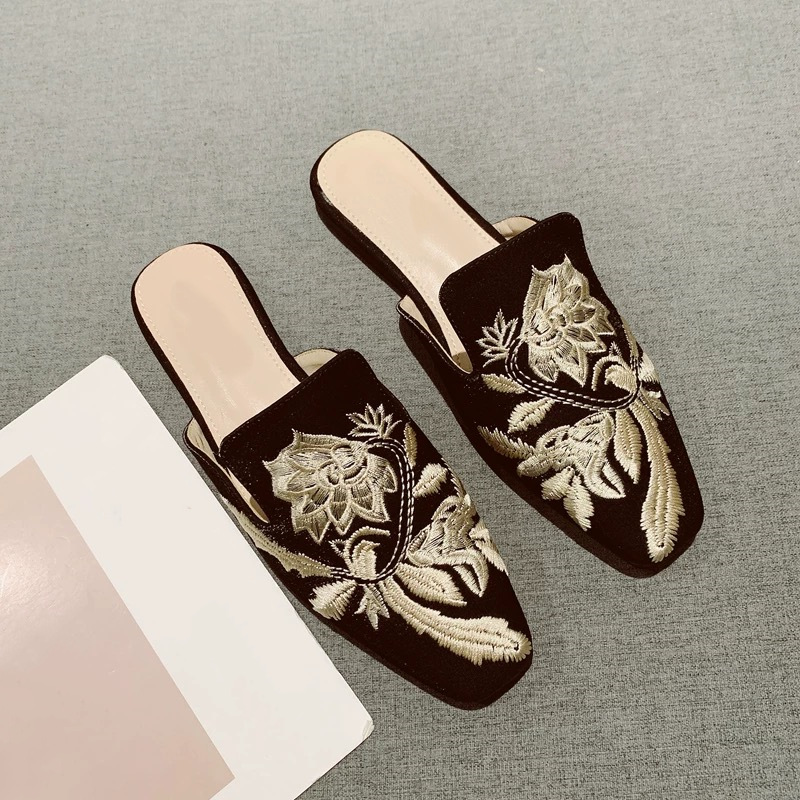 Zapatos de Mujer 2026, Pantufl - Embroidery Design reseña y precio