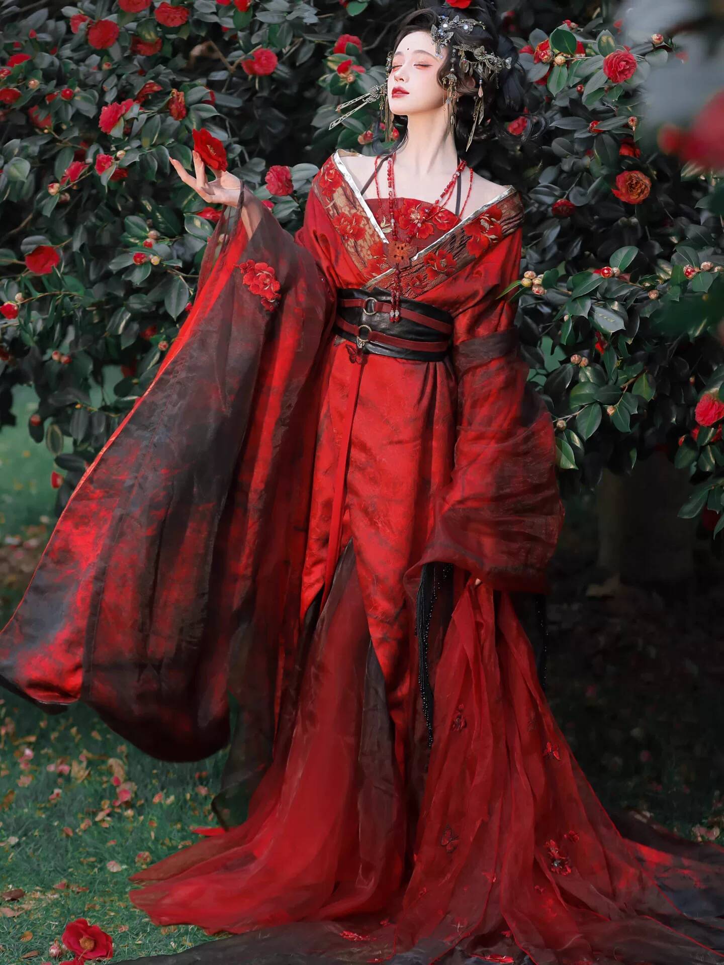 Nuevo Hanfu Rojo Datura para M - Embroidery Knit reseña y precio