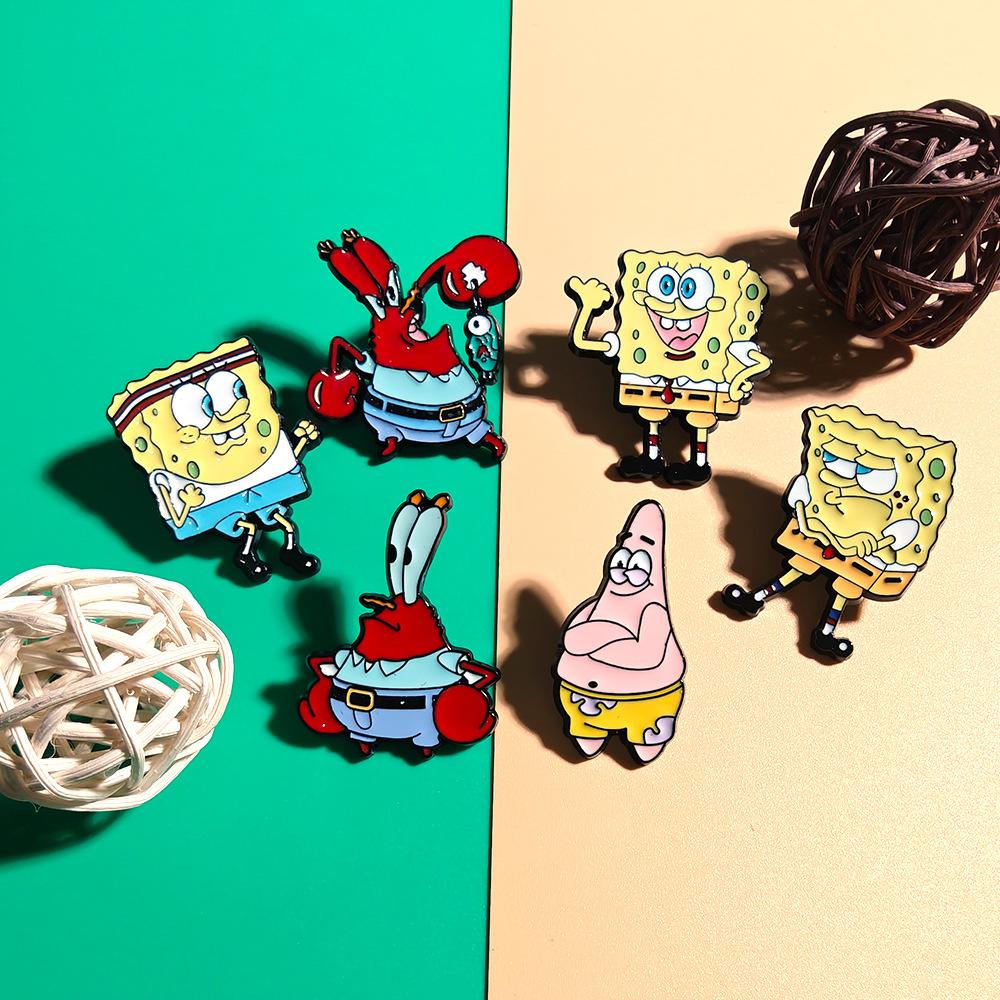 Set de 6 Broches de Bob Esponj - Embroidery Wallpaper reseña y precio