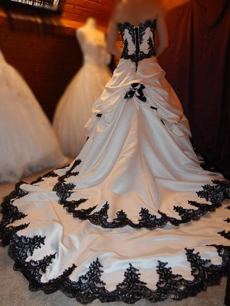 Vestido de Novia Vintage Gótic - Embroidery Gothic reseña y precio