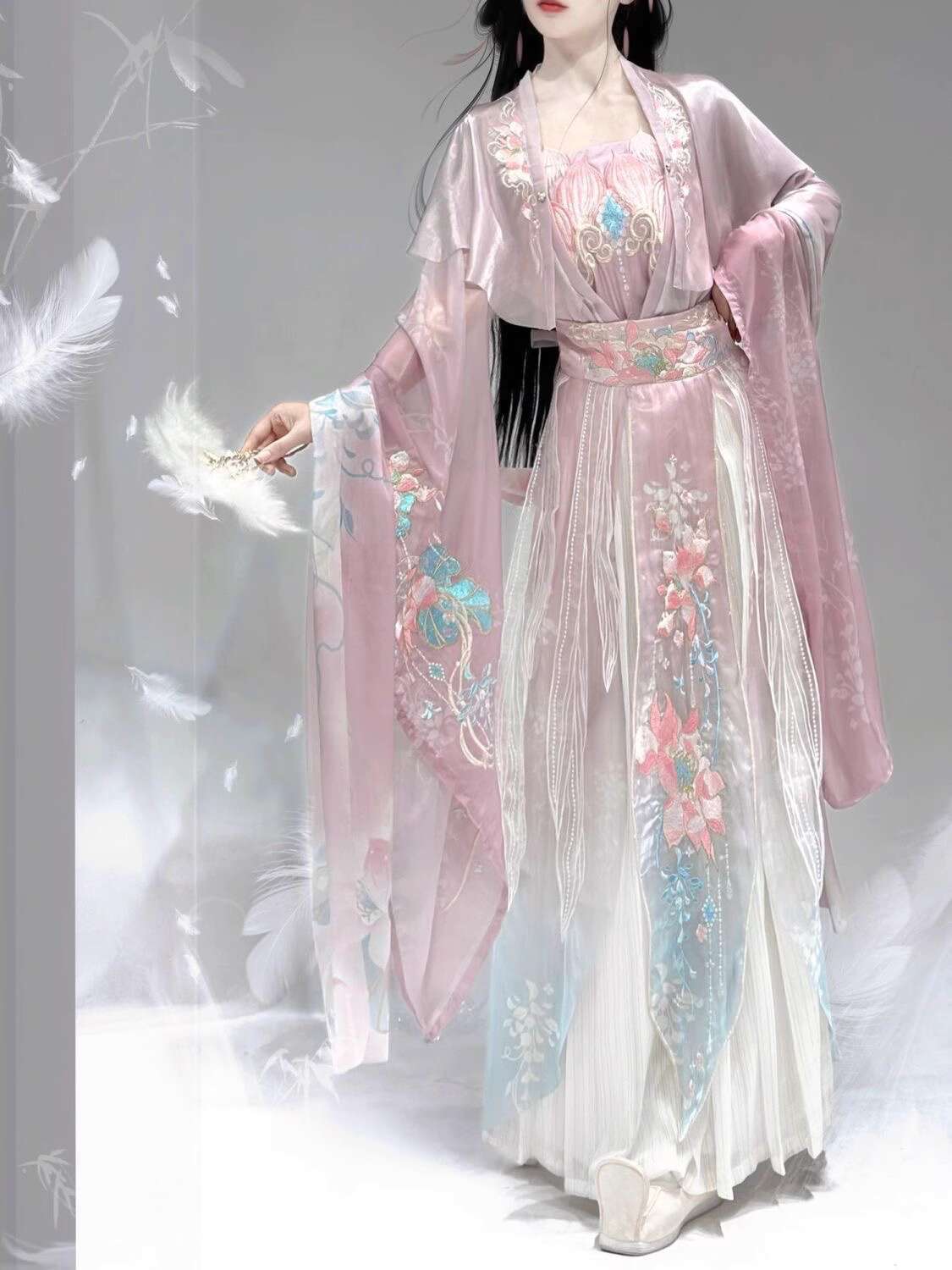 Nuevo Hanfu Wei Jinfeng indust - Embroidery Knit reseña y precio